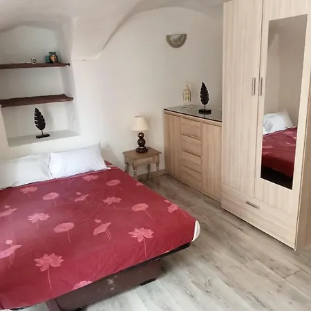 Peace House Apartment *